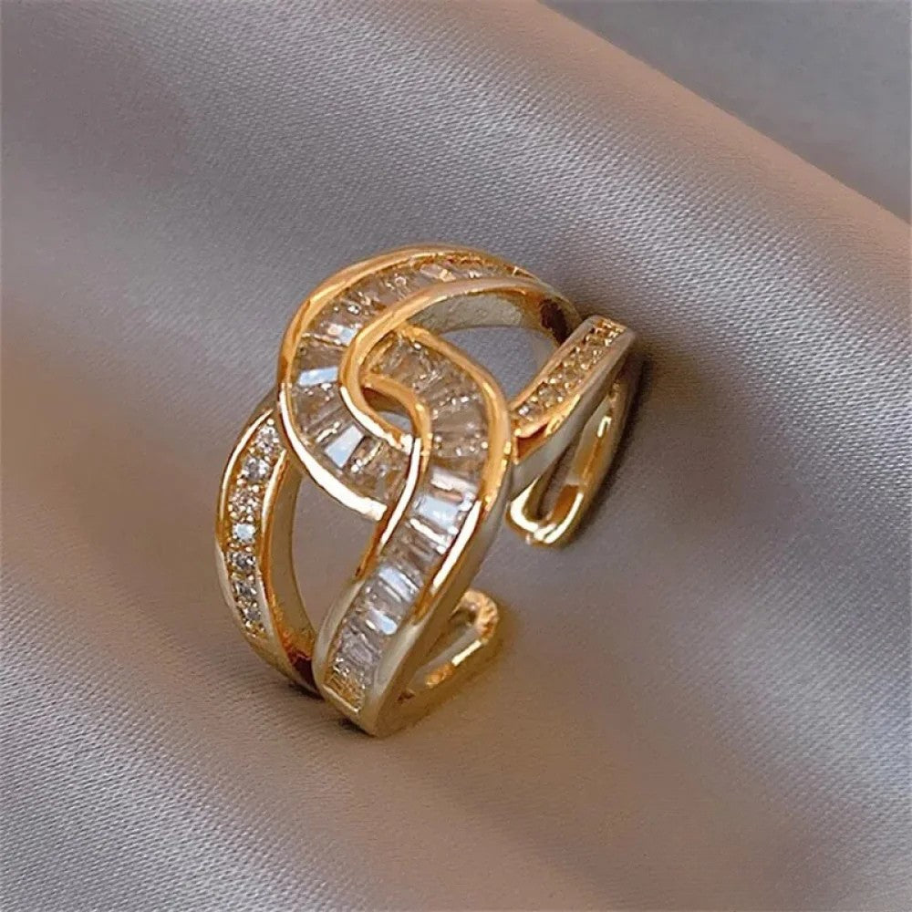 Bague en nœud élégante