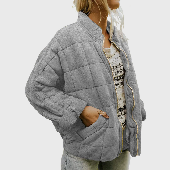 Zelda – Blazer Femme Élégance Structurée Édition Limitée
