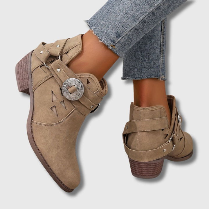 Clara – Femme Bottines Western Chic | Édition Limitée
