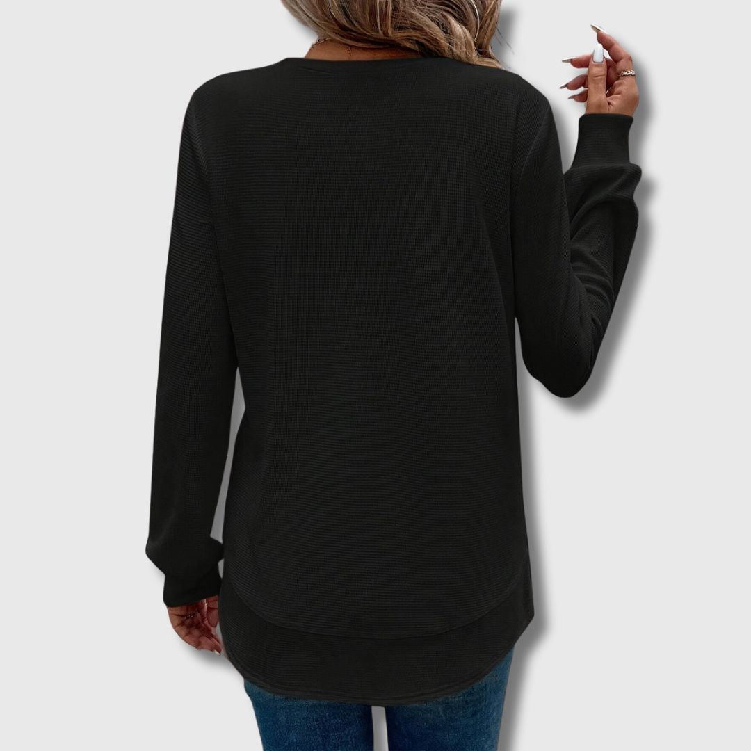 Reona - Women's Textured T-shirt Fall Style
