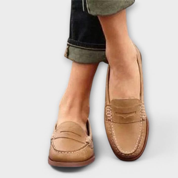 Élora – Classic Women’s Loafers