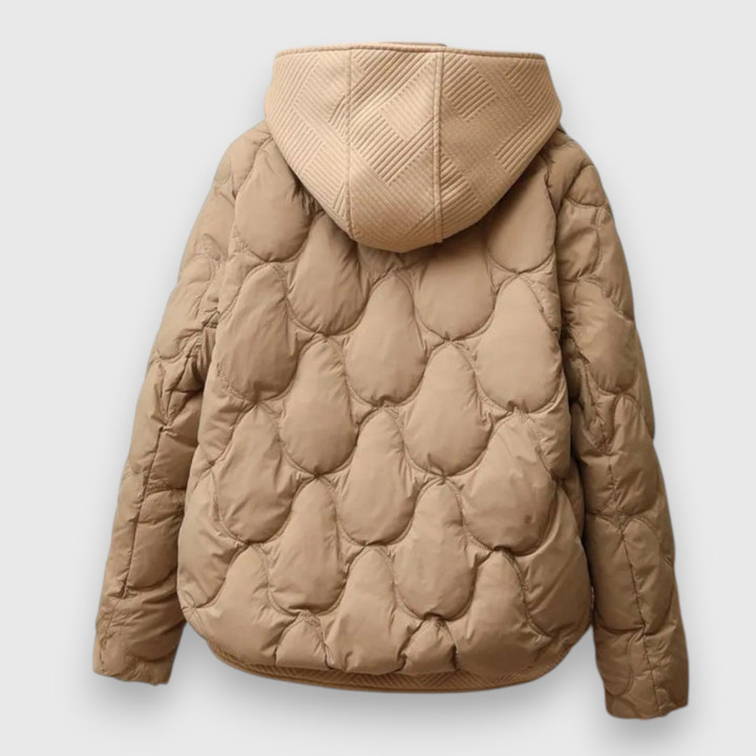 Mika - Veste