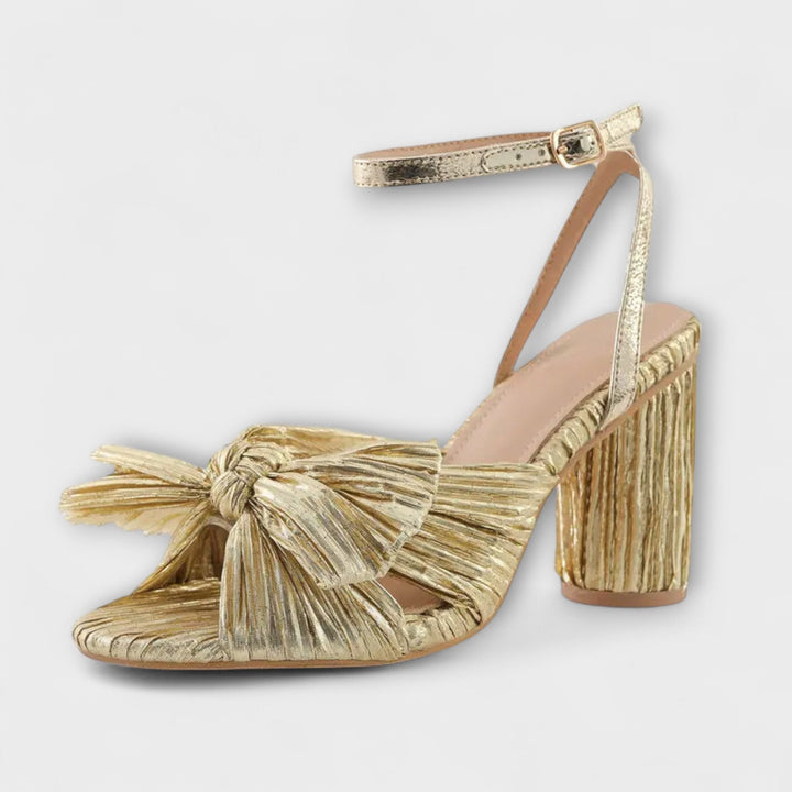 Fresh - Sandals with a big bow