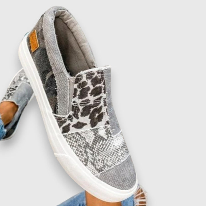 Liora – Comfortable slippers for women