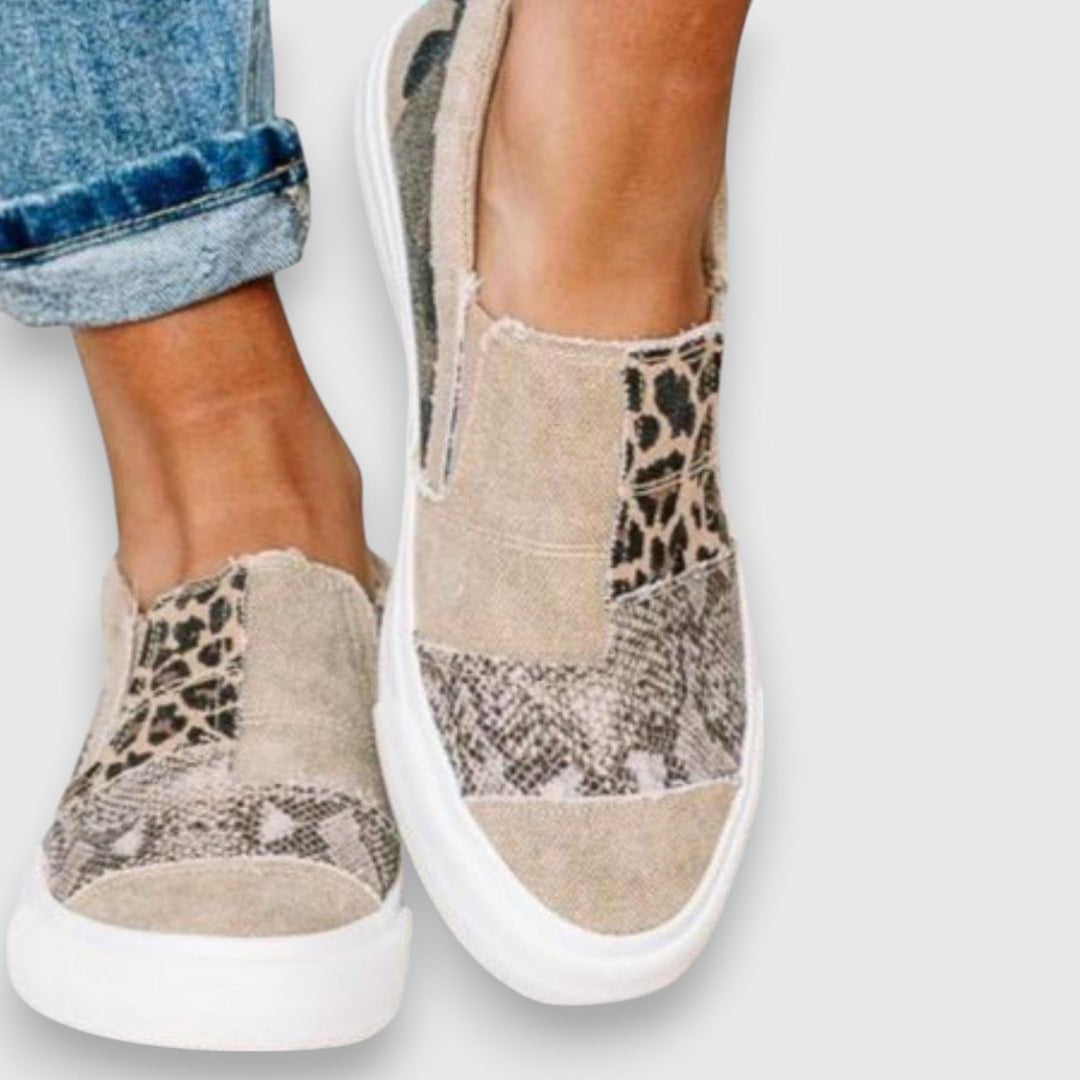 Liora – Comfortable slippers for women